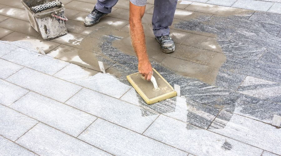 Professional residential roofers in Pella, IA